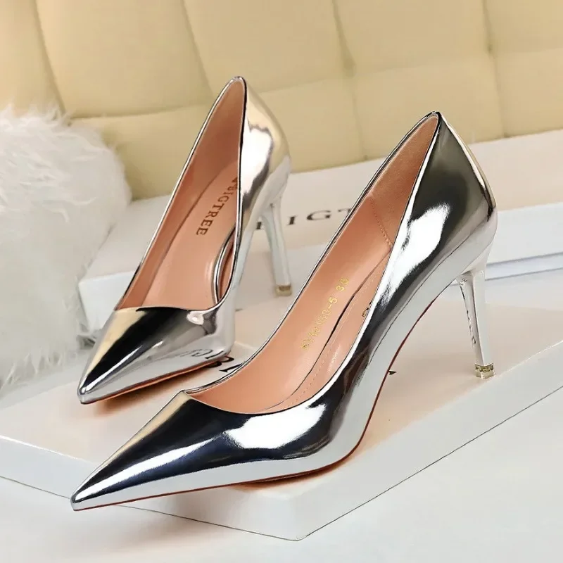 Fashion Spring Autumn Women High Heels Slip On Patent Leather 7.5CM Thin Heels Mature Women Modern Middle Heels Dress Shoes