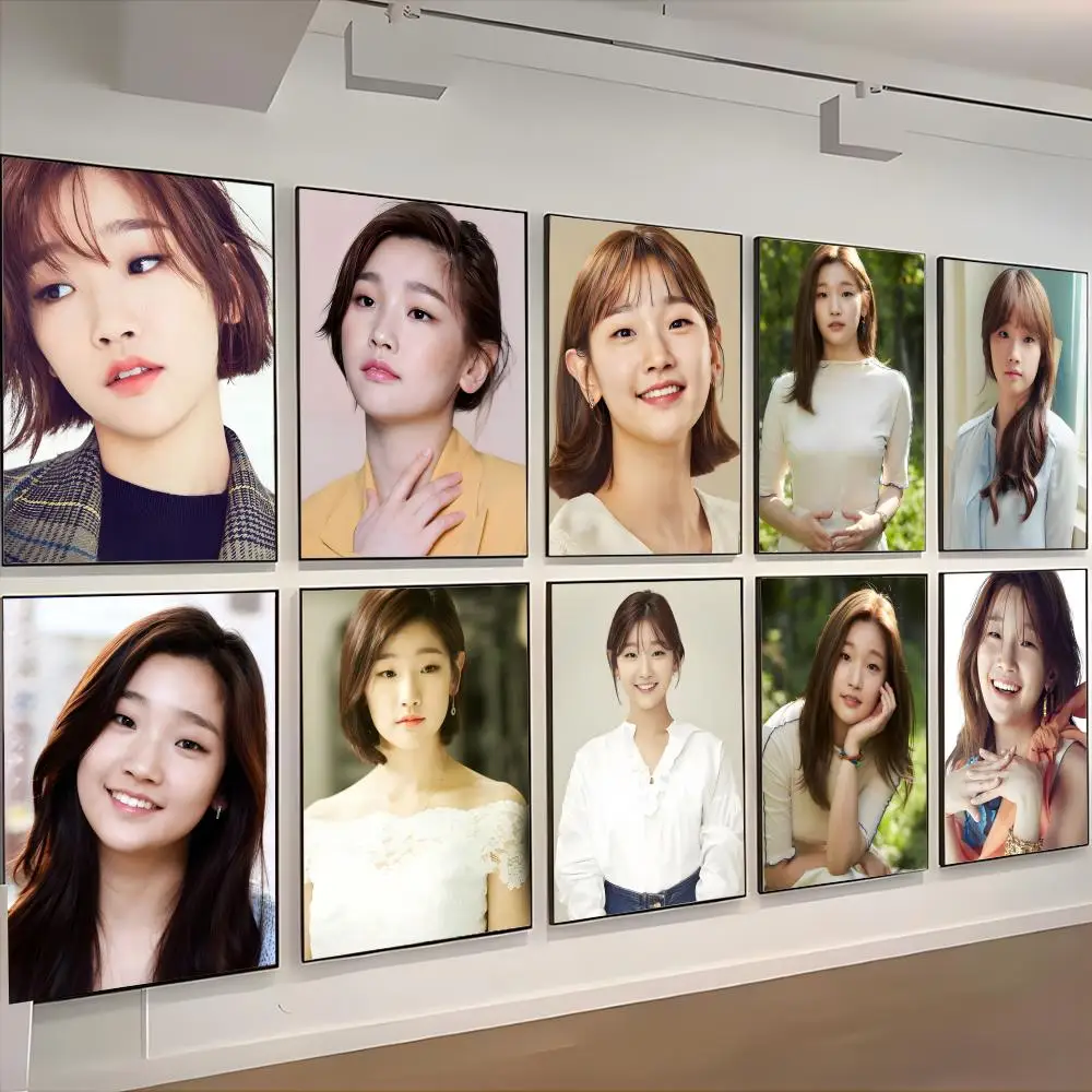 movie actress decor Park So Dam Poster Retro Kraft Paper Sticker DIY Room Bar Cafe Aesthetic Art Wall