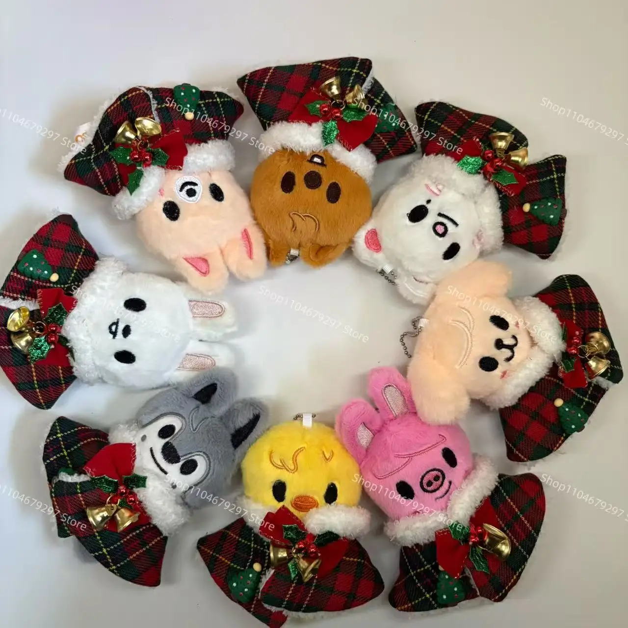 New SKZOO Stray Kids Keychain Christmas English Cloak Plush Animal Doll Cute Santa Claus Cloak Children's Birthday Gift
