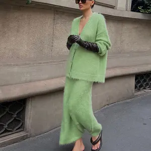 Mohair luxury with V Cashmere Cardigan neckline 2 piece define female solid high waist skirt Skirt 2024 Lady Commute Rua Malhas 10 Main Sales Women's Tricot Set - №10