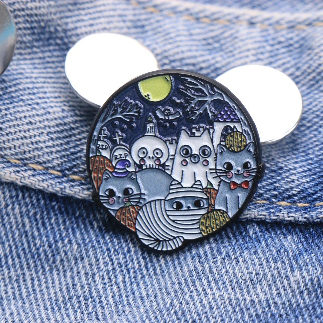 Halloween Cat Enamel Pin - Cartoon Punk Mummy Cat Lapel Badge for Backpack DIY Gift
