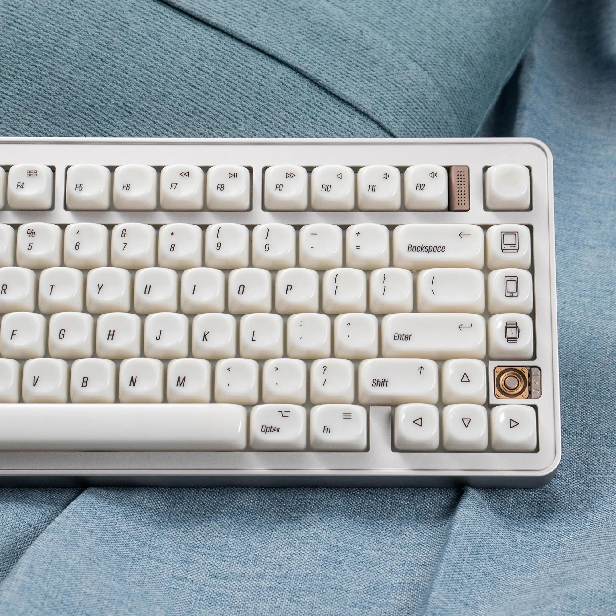 138 Keys MAC Apple Keycaps ABS Double Shot Translucent White for
