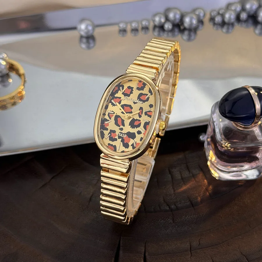 New Golden Retro Fashion Ladies' Oval Quartz Watch Elegant Small Gold Watch High-End Trendy Timepiece for Women