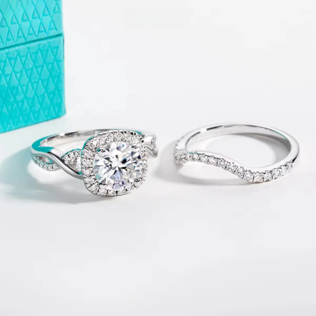 FCGJHW 2ct D Color Moissanite Halo Engagement Ring 18k Gold Plated S925 Sterling Silver Infinity Bridal Rings for Women 2026