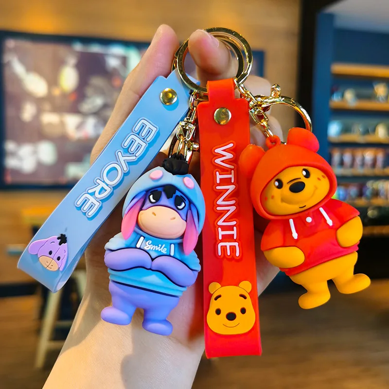 Disney Pin Cartoon Mickey Keychain Cute Stitch Winnie Eeyore Doll Keyring Accessories Fashion Bag Pendants Couple Gifts Brooches