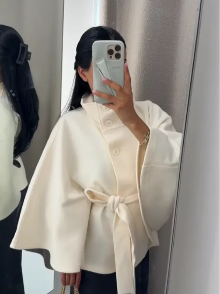 

Women Elegant Wool Cape Jacket Stand Collar Waistband Tied Single Breasted Long Sleeve Coat 2025 New Street Casual Outerwear