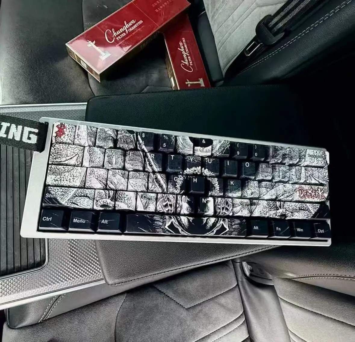 Black Berserk Guts Keycaps Cherry PBT Five-Sided Sublimation Animation Game Key Caps for Mechanical Keyboards 60, 64, 68, 75, 87