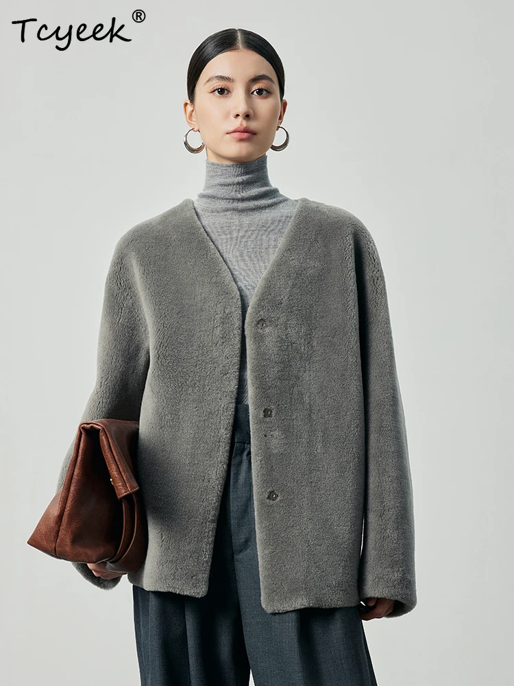 Tcyeek 秋冬 ハイエンド トレンド ファー一体型 Vネック グレー ショート丈 レディース ウールファーコート マントー ファム ファーレディース