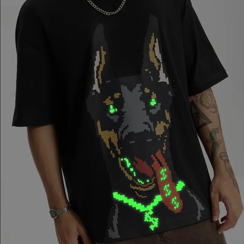 Camiseta con estampado de Doberman que brilla en la oscuridad, ropa de calle para hombre, camisetas de manga corta holgadas a la moda, ropa informal de verano para fiesta al aire libre, gráfico