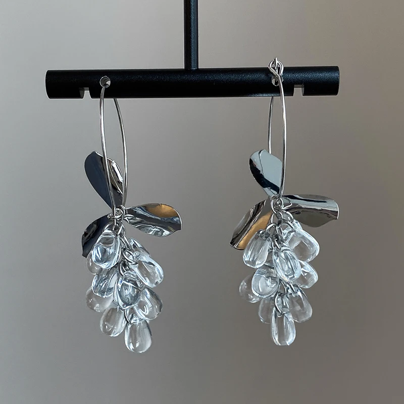 Extravagante Vintage Transparente Perlen-Trauben-Cluster-Anhänger-Ohrringe für Damen – Sommer 2026 Mode-Accessoire, elegante baumelnde Ohrringe – Detail 8