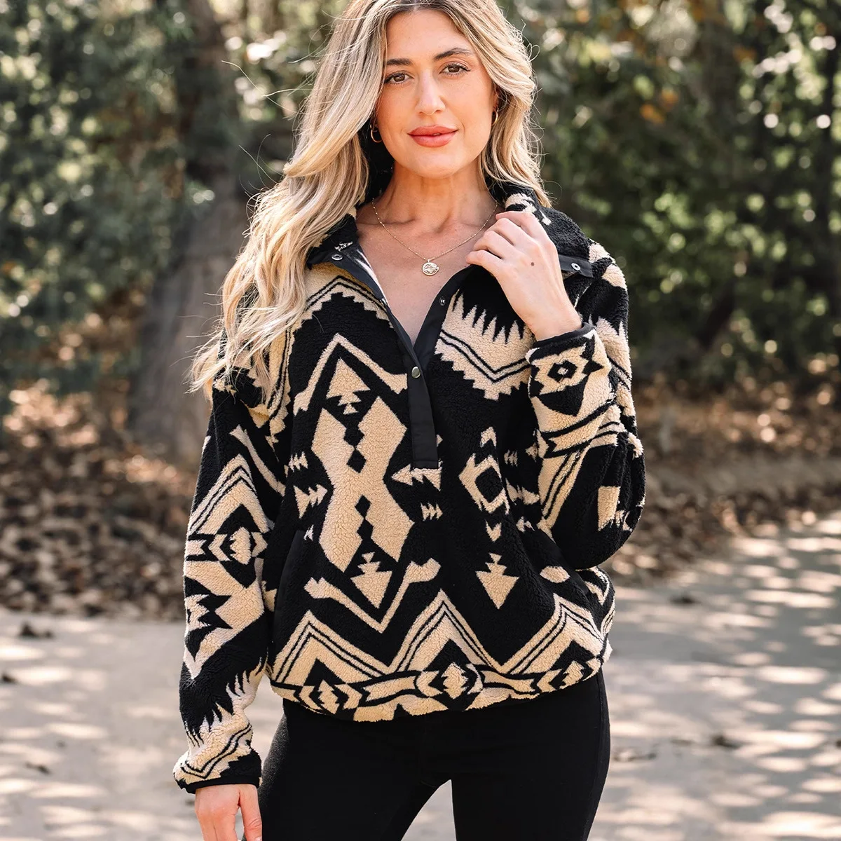 Sweat-shirt ample à manches longues pour femme, demi-fermeture éclair, imprimé géométrique, grande poche, haut chaud, nouvelle collection automne hiver 2025