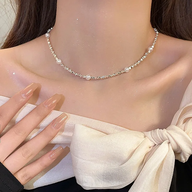 

Broken silve pearl necklace light luxury collarbone chain niche design high-end neck chain popular accessories