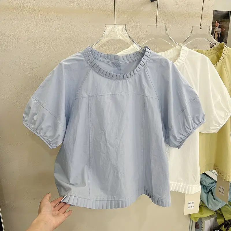 

Short Sleeve Shirts Womens Cotton Patchwork Pintuck Tunic Art Gallery Modern Urban Student Youthful Artistic Creative Display