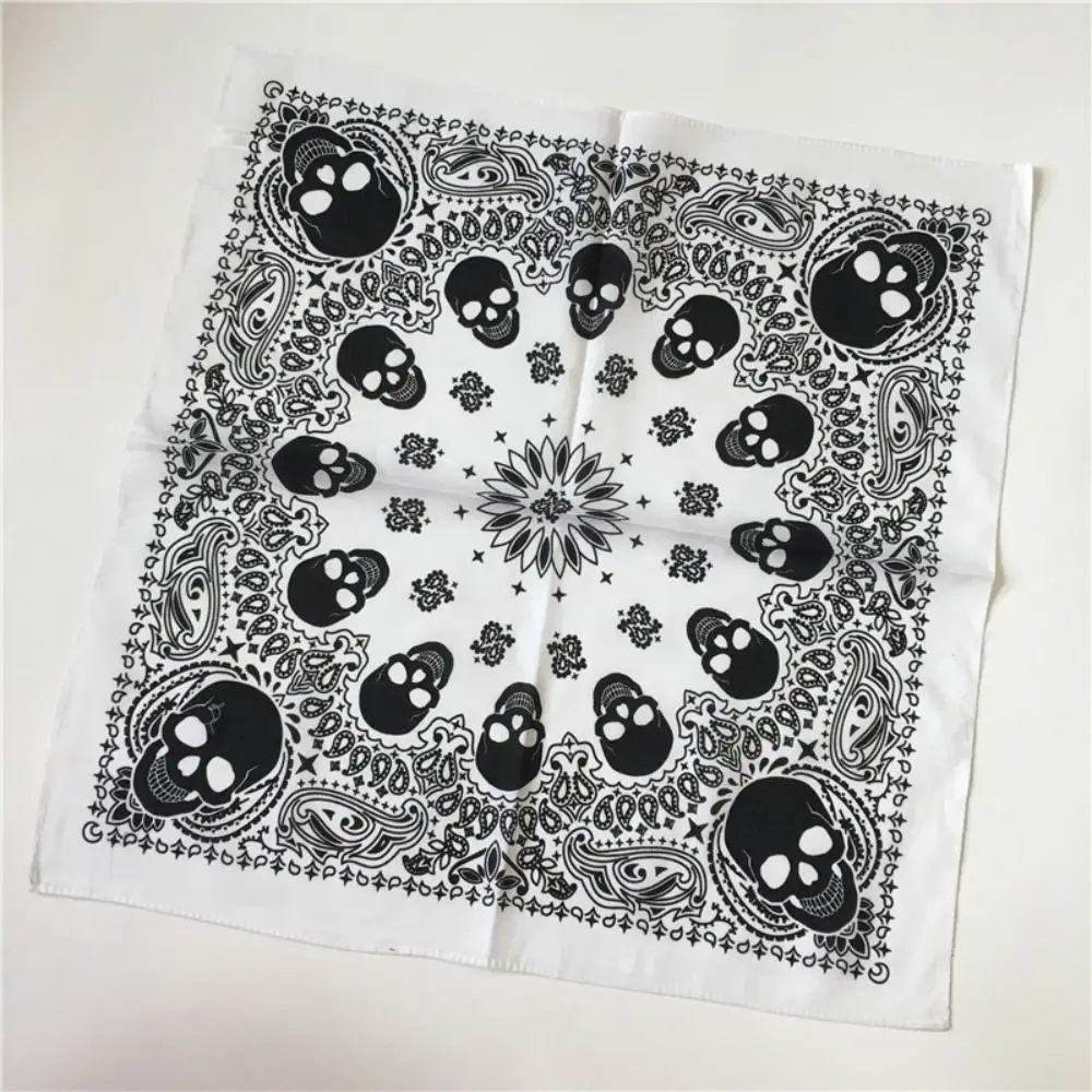 100% Cotton Material Hip Hop Scarf Western Style Skull Cashew Pattern Windproof Printed Shawl Sun Protection Scarf Women\'s