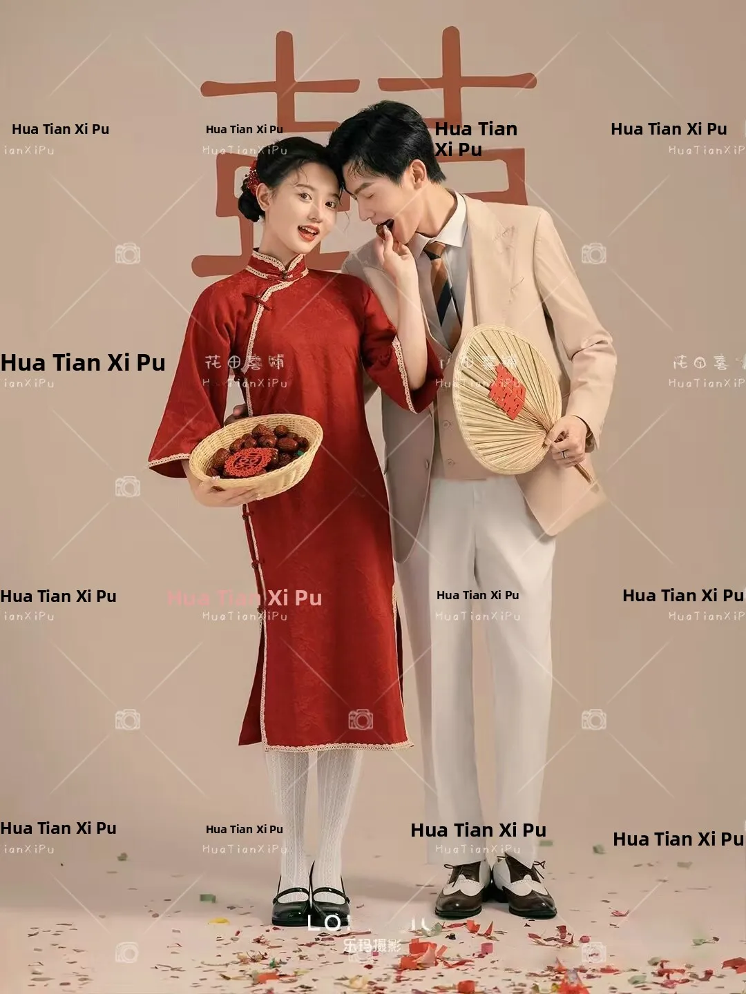 

Red Chinese Style Wedding Dress Couple Photography Studio Props New Fashionable Traditional Chinese Costume for Weddings
