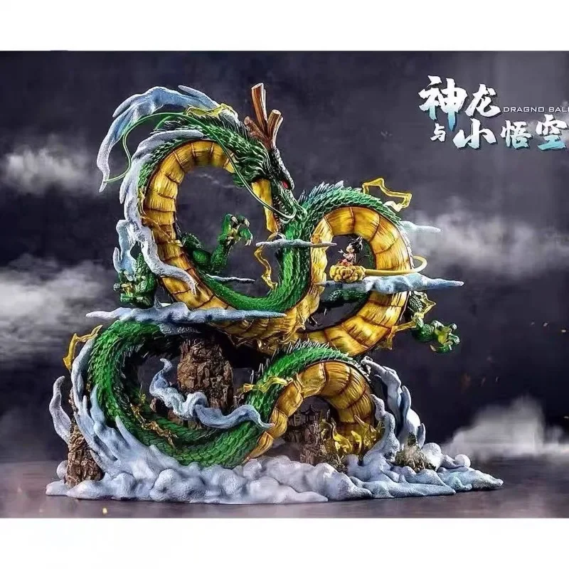 La mano de Dragon Ball GK Shenlong y Goku hace un deseo. Los adornos de caja de color blister Shenlong están hechos a mano.