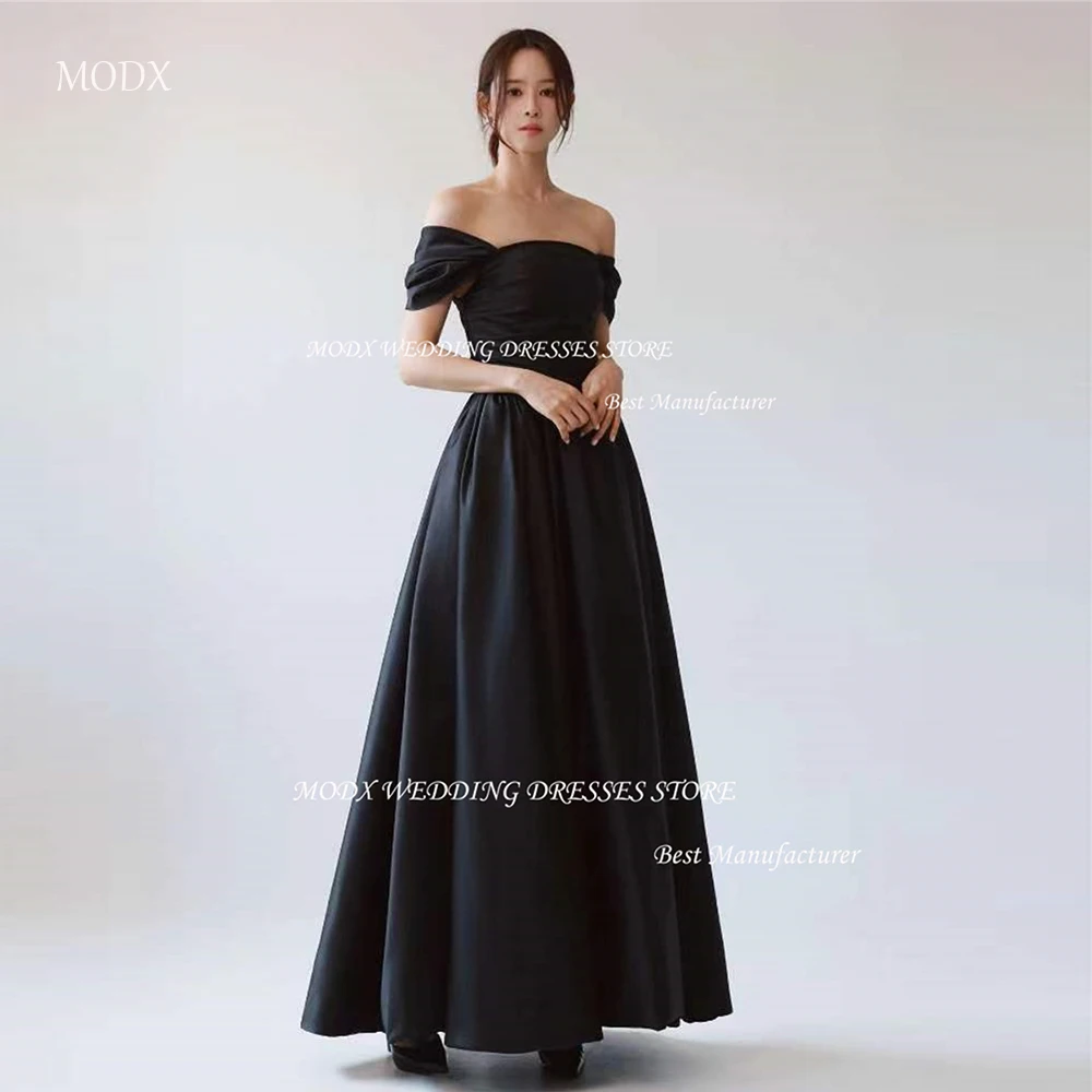 

MODX Simple Black Satin Evening Party Dresses Korea Wedding Photoshoot Off the Shoulder Pleat A-Line Ankle-Length Bride Dress