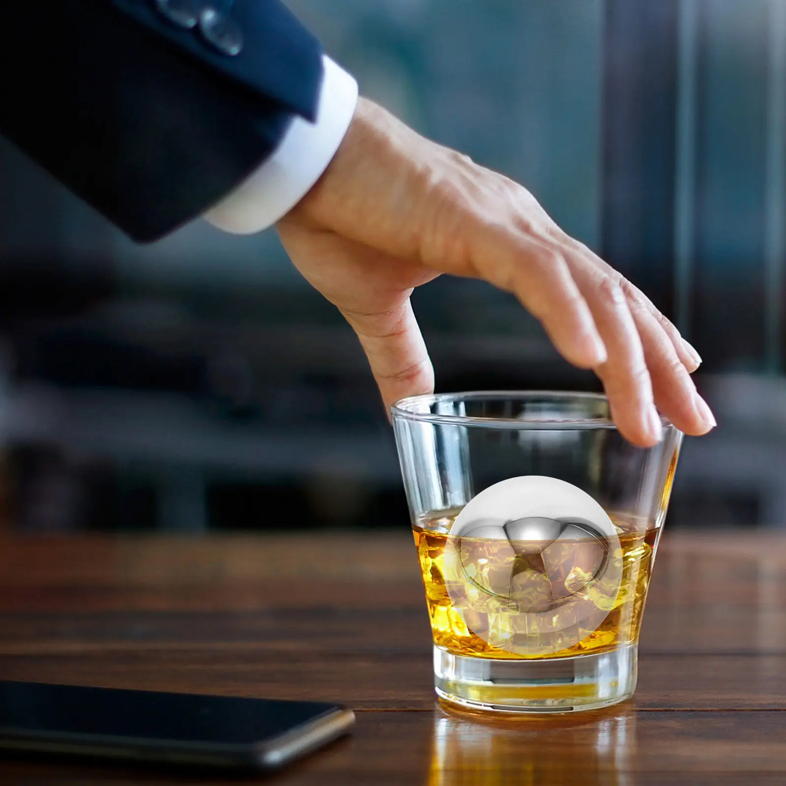 Reusable Acrylic Ice Cubes 2 Pack Decorative Cooling Stones for Drinks Photography Party Decor - view 3