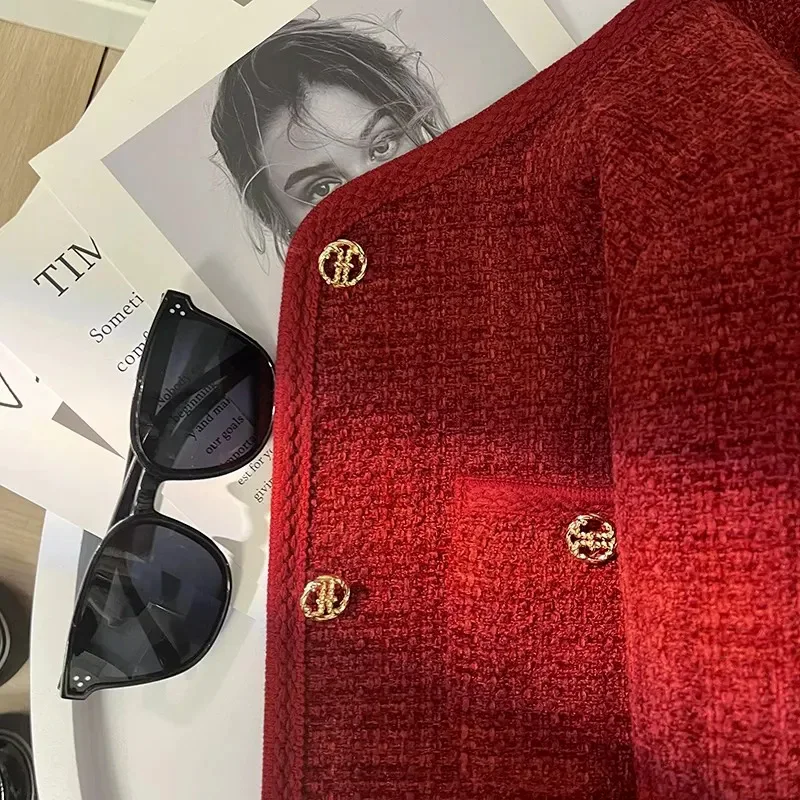 Jaqueta de lã grossa vermelha pequena estilo perfumado para mulheres outono e inverno novo estilo francês curto top para socialites