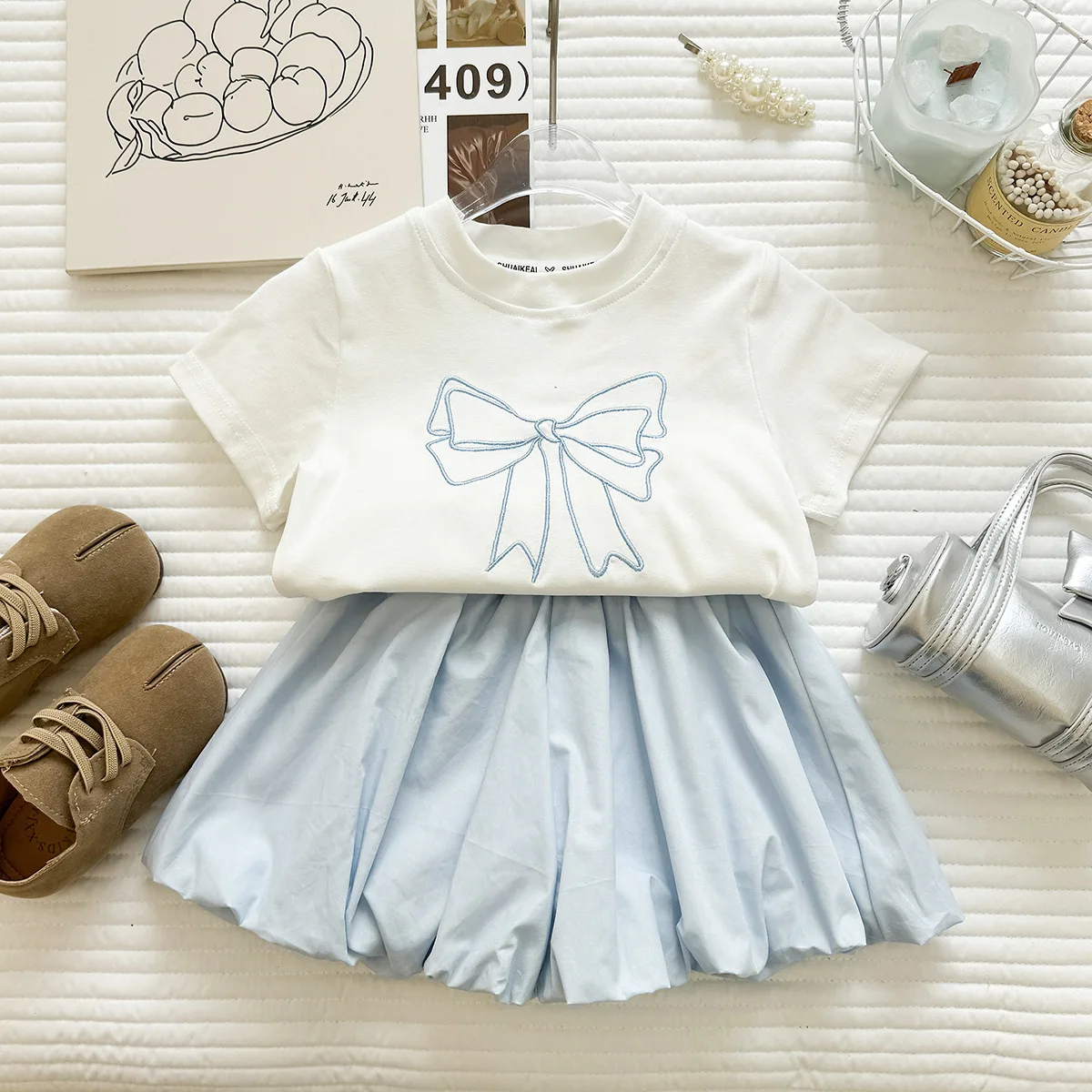 Girls T-shirts Set 2026 Summer New Embroidered Bow Short Sleeve T-Shirt Petal Shorts Casual Two-Piece Set