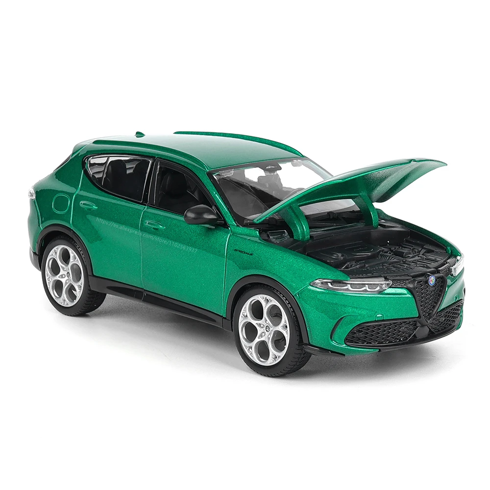 Bburago 1:24 Alfa Romeo Tonale Alloy Luxury Vehicle Diecast Car Model Toy Collection Gift Birthday Present