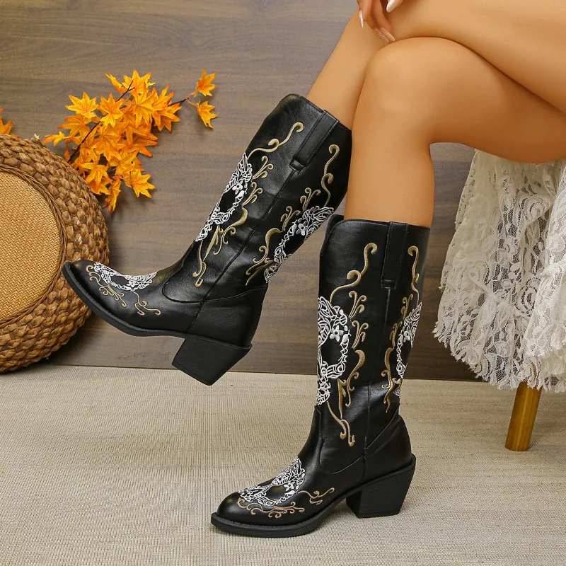 

Новинка весны и осени 2024, модные однотонные женские сапоги с острым носком и рукавами на среднем каблуке, ковбойские сапоги в стиле вестерн с вышивкой