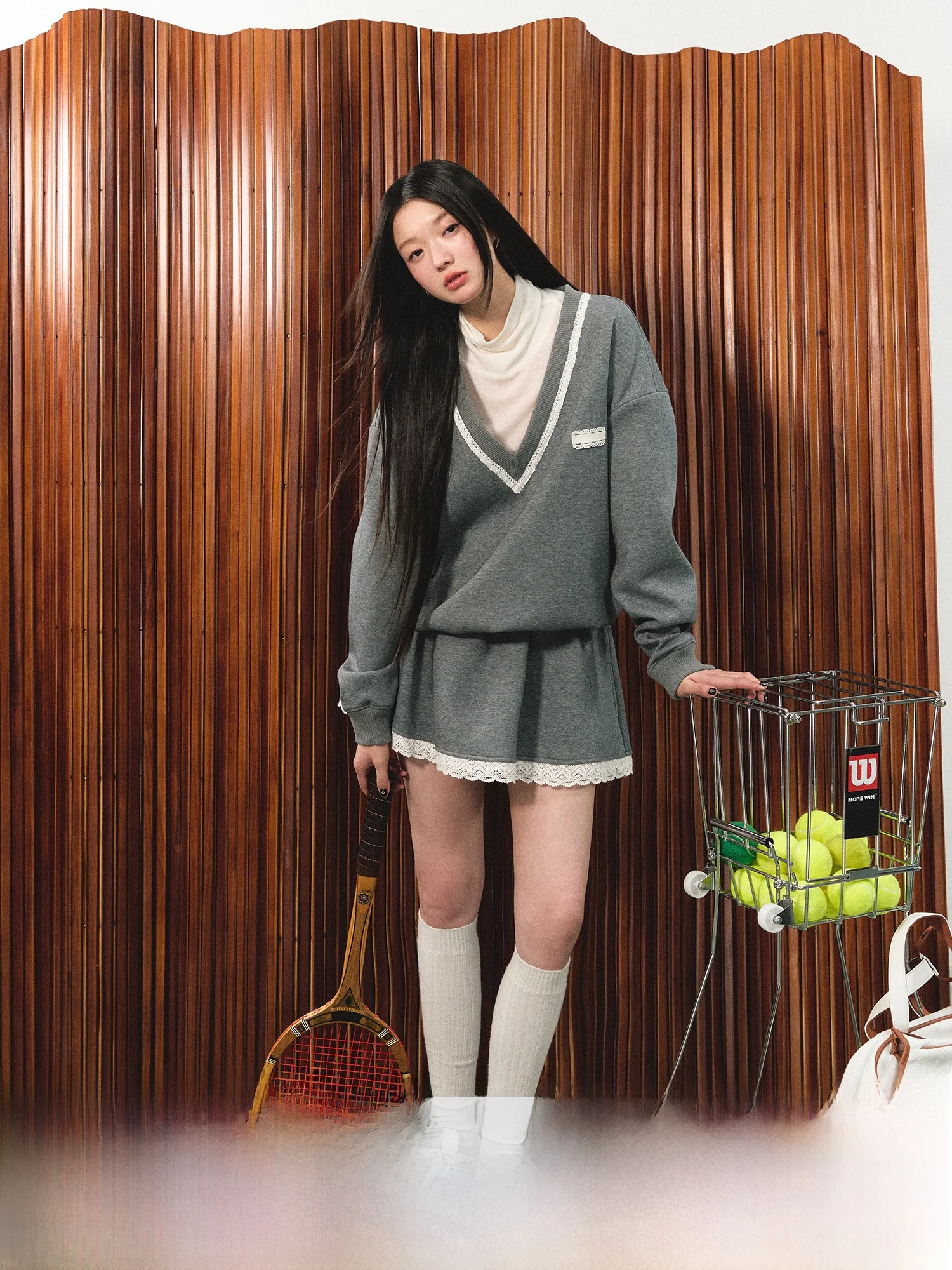 

LaluneDuCiel Casual Silver Fur Sweatirt/Lace Patchwork Skirt Women's 2024 Autumn ey Two-Piece Set Faion Ensemble