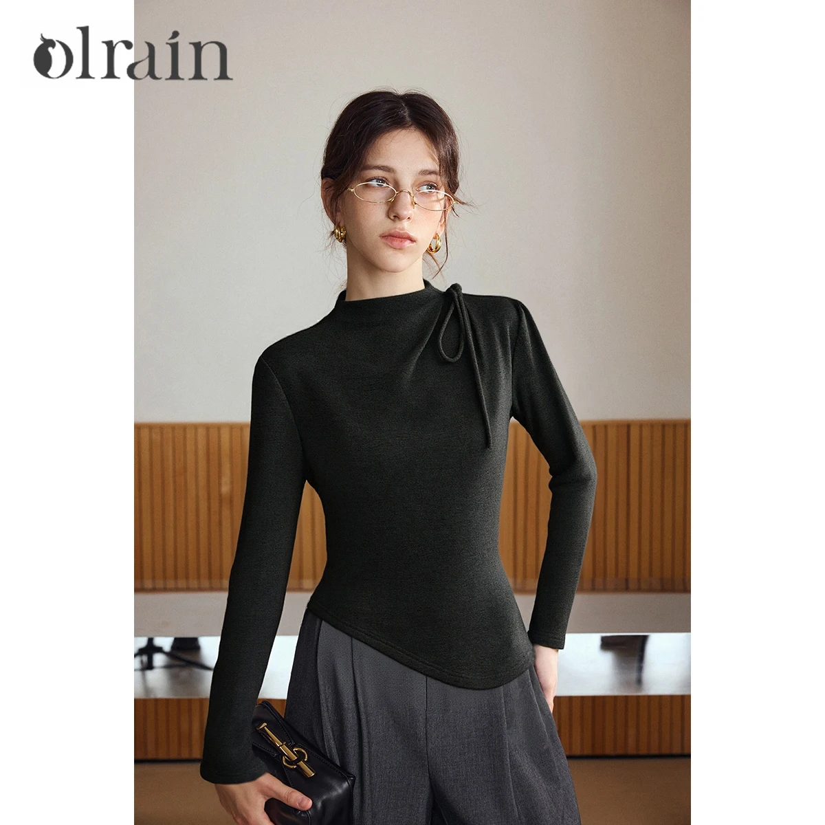 Olrain feminino inverno 2025 fino ajuste mock neck camisetas com cadarço frontal topos bainha irregular malha senhoras camisetas o57dt002398