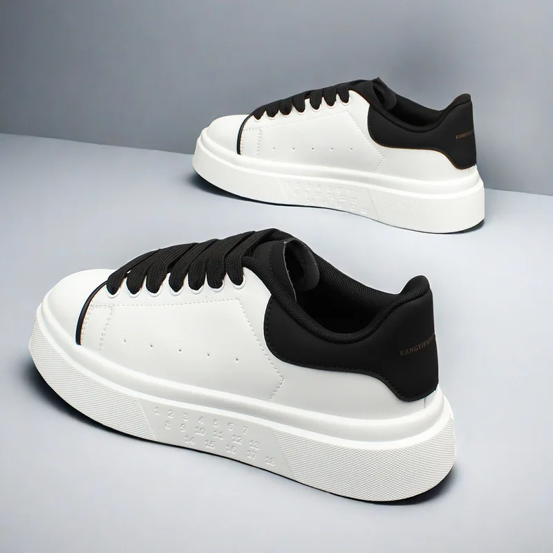 Zapatillas de deporte de suela gruesa para hombre y mujer, zapatos informales de suela blanda y ligera, color blanco, a la moda