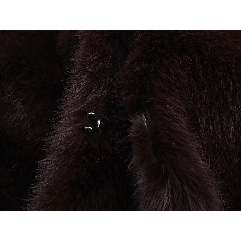 Giacca di pelliccia da donna 2025 Nuovo bottone a manica corta High Street Giacca di pelliccia corta Lady Autunno Inverno Moda Capispalla per il tempo libero