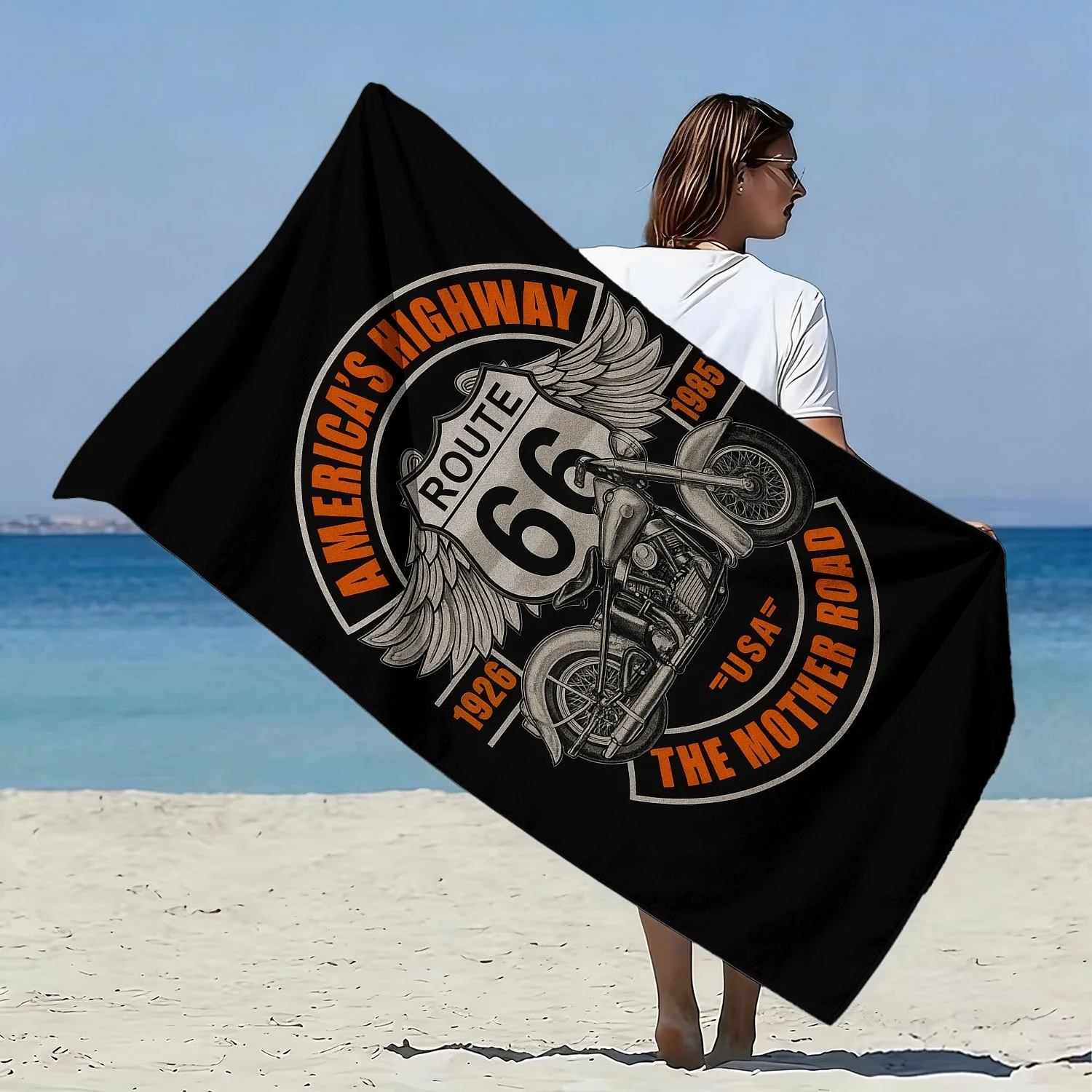 Theme of Route 66 in the United States polyester microfiber beach towel is highly absorbent, suitable for swimming beach outings