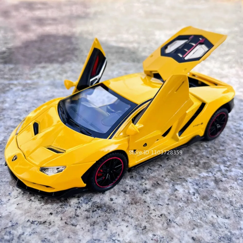 

1:24 Scale LP770 SVJ63 Model Toy Supercars Metal Diecast Sports Cars Sound Light Doors Opened Pull Back Toys for Children Gifts