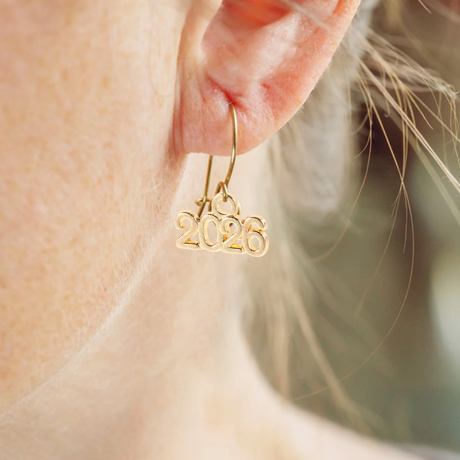 

100 шт., подвески из сплава с номером года, сделай сам, изготовление ювелирных изделий, брелки, браслеты, подвески, аксессуары, художественные 2026 памятные