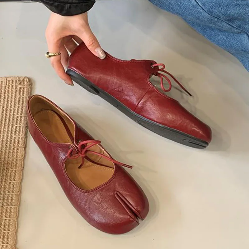 2025-autumn-women-split-toe-flats-fashion-slip-on-ballet-shoes-soft-flat-heel-mary-jane-shoes-outdoor-casual-single-shoes