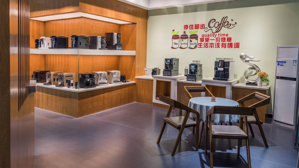 Cafetera espresso totalmente automática de caldera única con molinillo