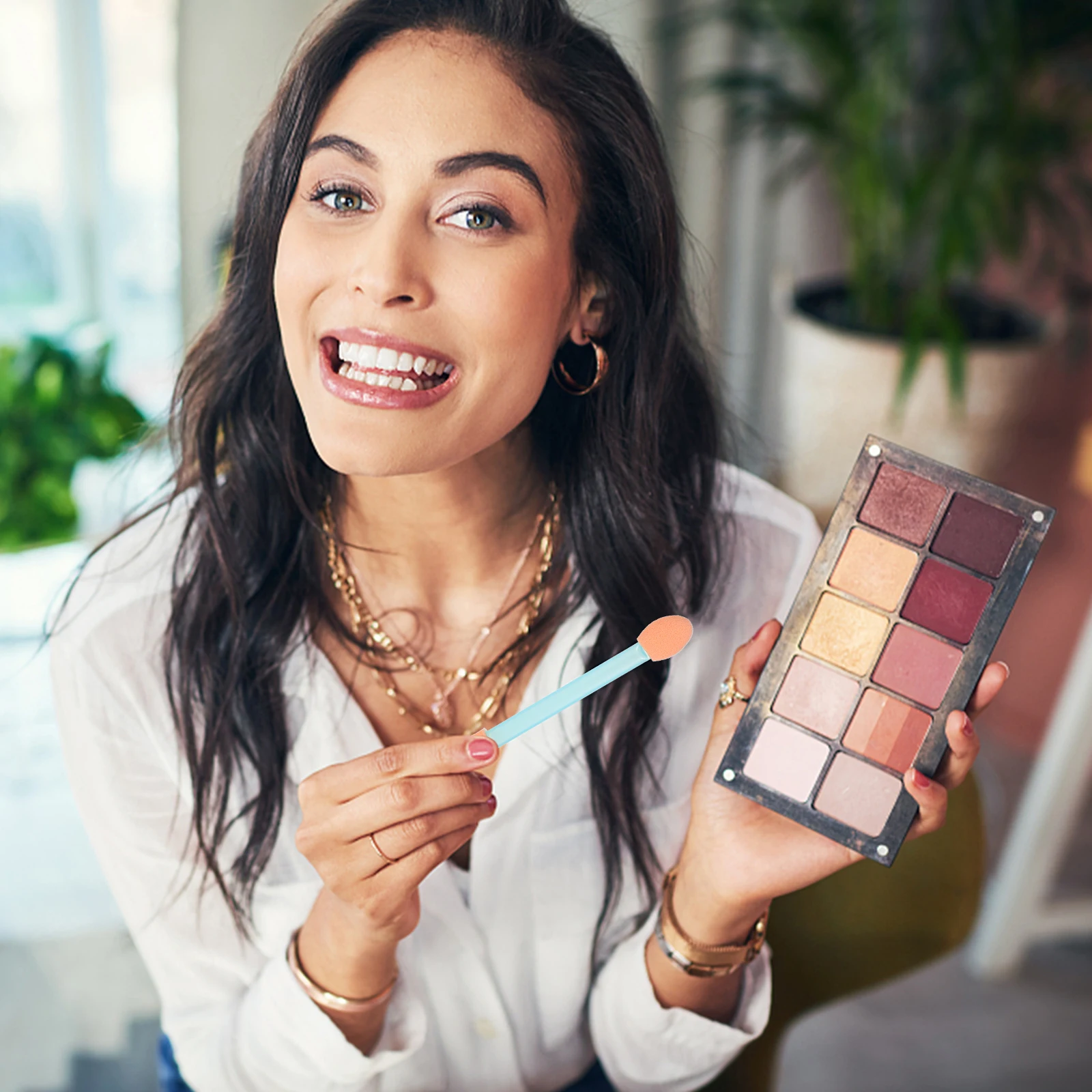 Ensemble de bâtons de fard à paupières jetables, 24 pièces, applicateurs d'éponge à double extrémité pour le mélange de maquillage, ombrage des paupières, brosse pour femmes et filles