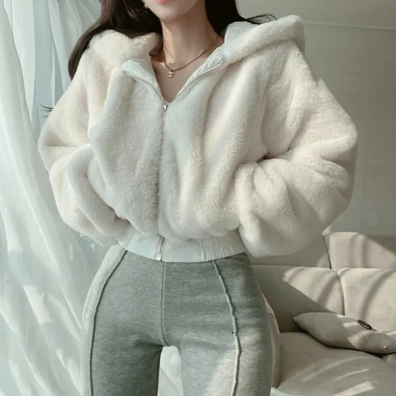 Black Solid Stand Collar Jackets Women Fashion Plush Short Coats Elegant Pockets Elastic Waist Female Ladies