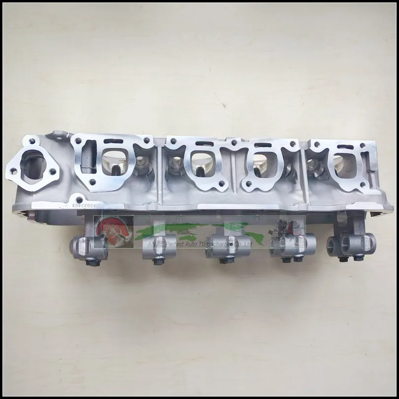 

Головка блока цилиндров Z24 с 8 отверстиями под свечи зажигания 1104120G18 11041 20G18 11041-20G18 для Nissan D21 Pathfinder Forklift Terran 2.4L