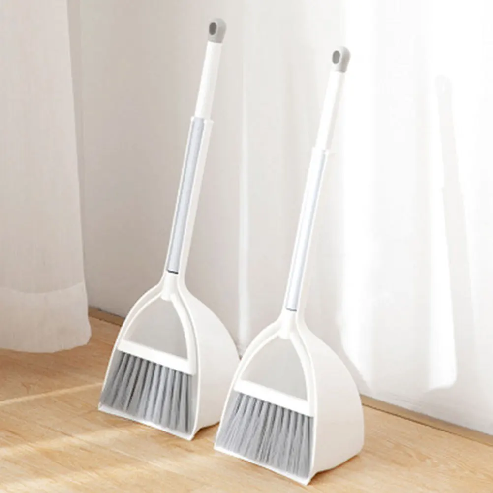 

1Set Small Broom Dustpan Set for Kids Premium Material Lightweight Convenient Home Cleanups Kids Broom Dustpan Toy