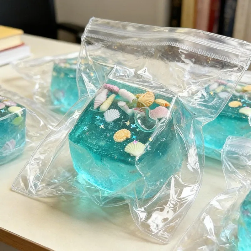 Juguete Blandito de Azúcar de Malta: Cubo Transparente Ocean Cube Nice Cube, Masa Súper Suave de Ascenso Lento, Sensorial Silencioso para Aliviar la Ansiedad, 1 Unidad