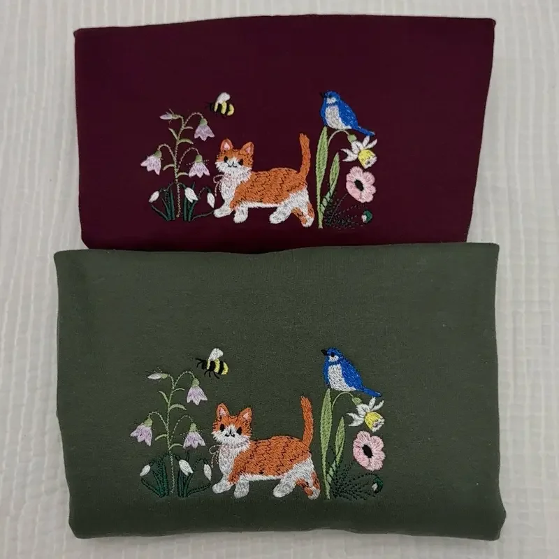 Cat Bee Bird Embroidered Sweatshirt Casual Autumn Winter Wear Comfortable Cotton Trendy Unisex Loose Fit Streetwear Style Soft