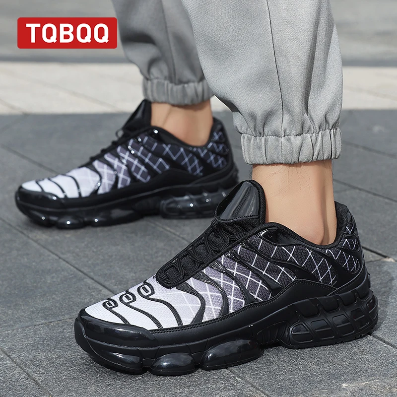 Men's Running Shoes Outdoor Male Sports Shoes  Breathable Fashion Sneaker with Air Cushion Soft Sole Casual Sneakers