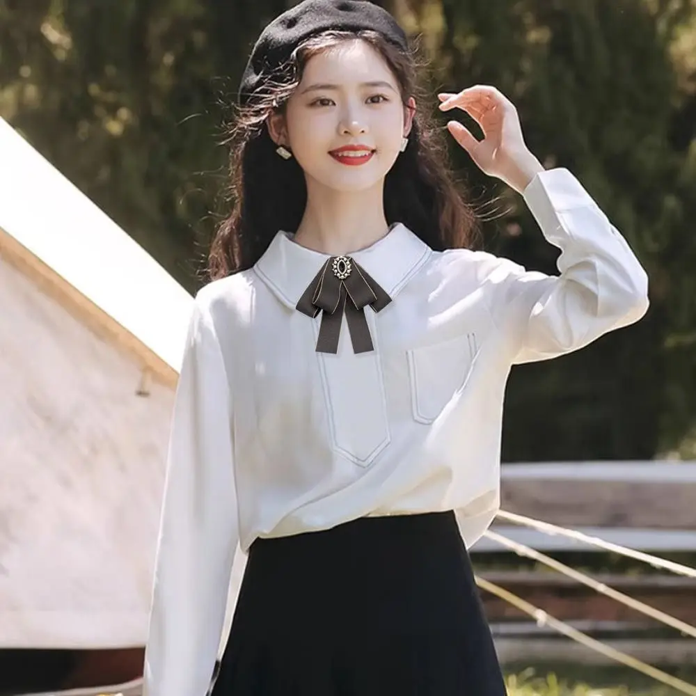 Модный галстук-бабочка из сплава со стразами, ювелирные аксессуары, броши с бантом, украшение на шею, галстук-бабочка для свадебной вечеринки для студентов