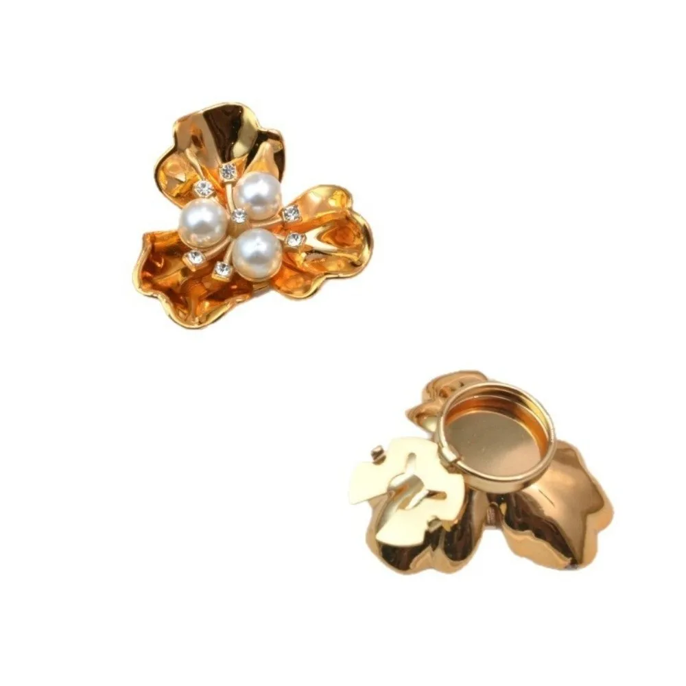 1pcs Detachable Flower Pearl Cufflinks Three-petal Flower Clip on Button Covers Gift Seamless Installation