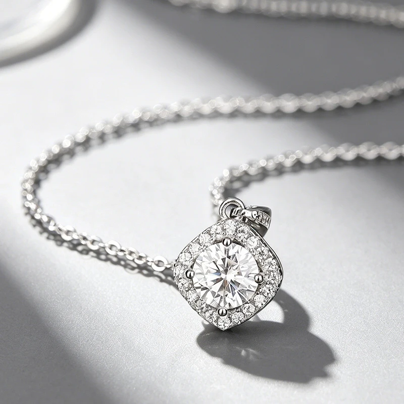 0,5-2ct Runde Moissanit-Halskette aus S925 Silber mit GRA-Zertifikat, zarter und vielseitiger Anhänger für Damen, Hochzeitsschmuck – Detail 7