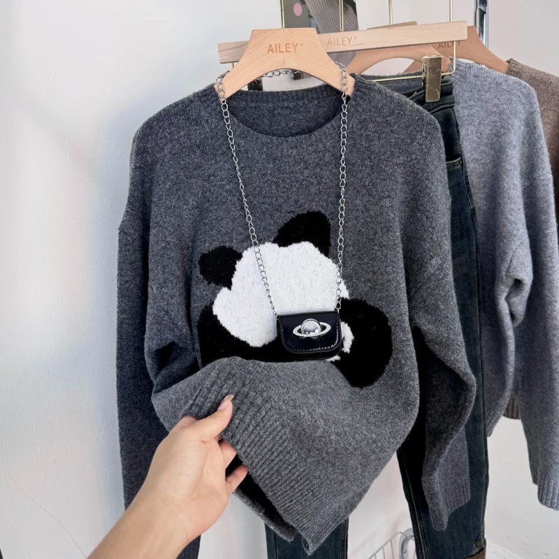 

Autumn Winter Cartoon Panda Embroidery Soft Cozy Knitted Sweater Women's Casual Faion Label Removed irt Sle Top