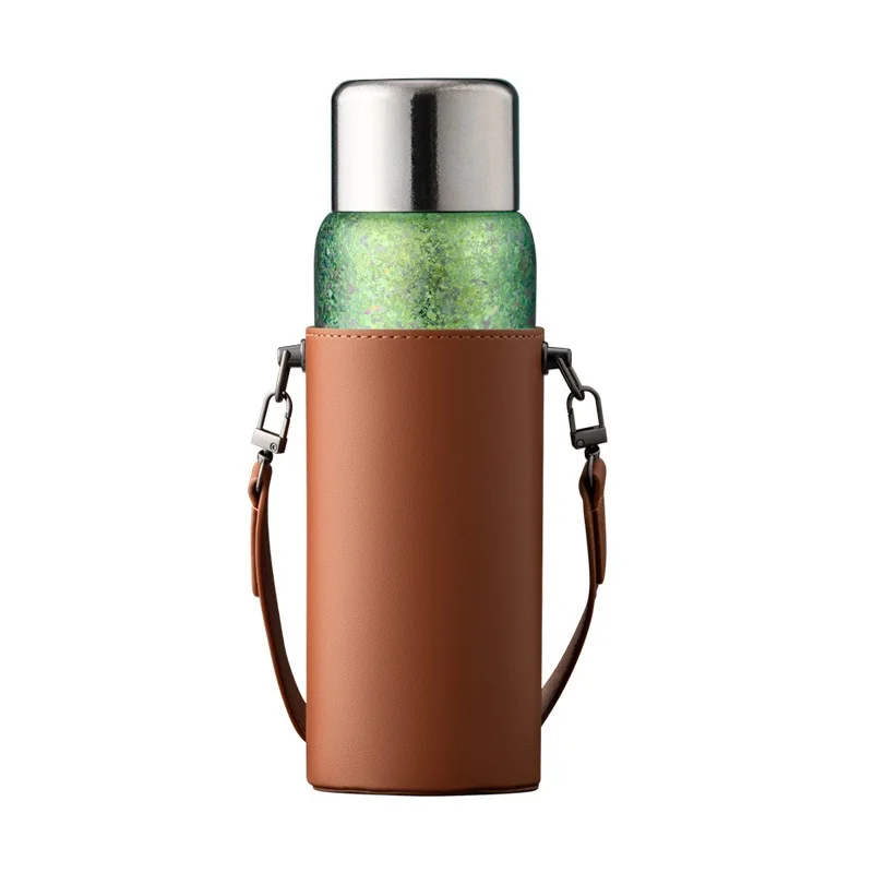 

Portable large-capacity cup