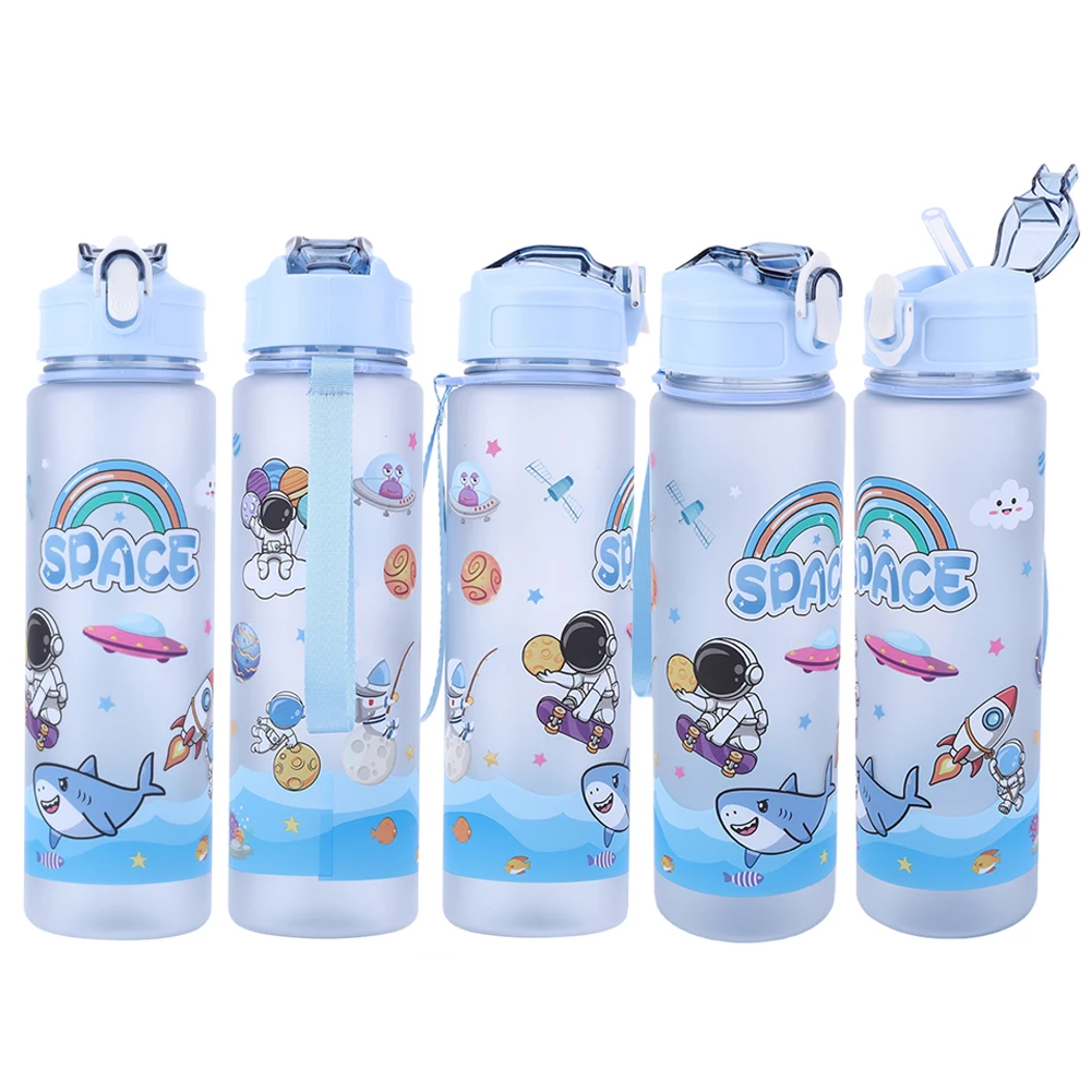 800ml Cartoon Water Bottle with Straw & Handle Astronaut Sports Bottle Large Capacity Portable Travel Bottle for Boys Girls