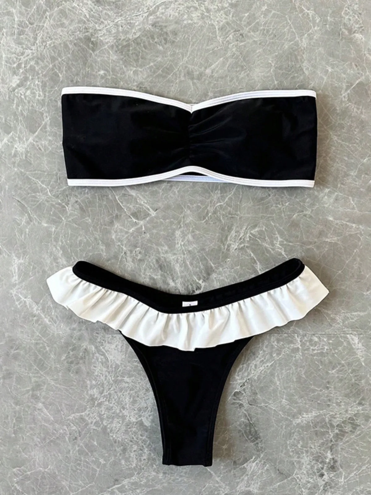 Women's Strapless Swimsuit 2-piece Suit Solid Color Patchwork Push Up Ruffle Thong Beach Hot Spring Bikini Set 2026 New Swimwear