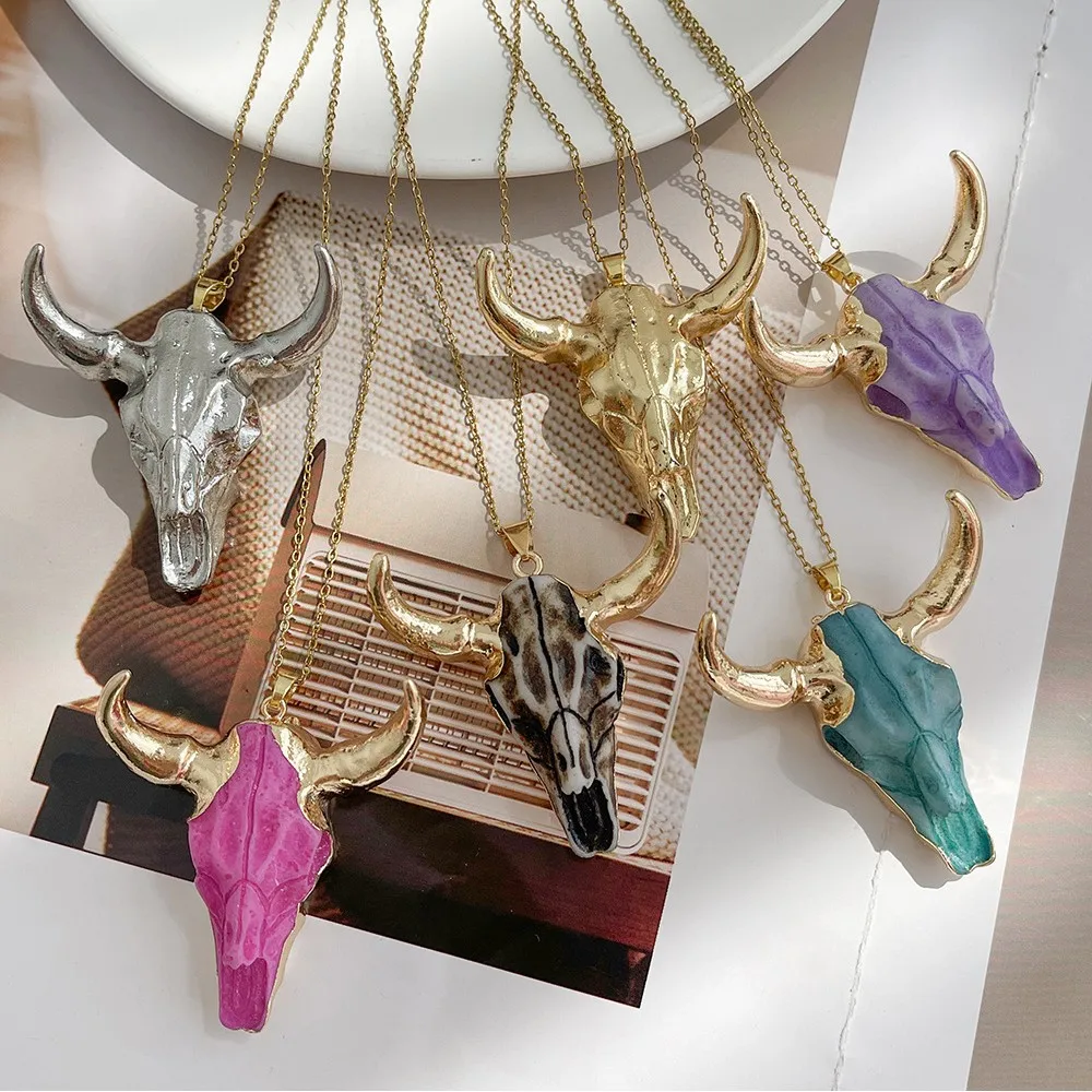 1pc Trendy Resin Bull Head Shaped Pendant DIY Necklace Anima